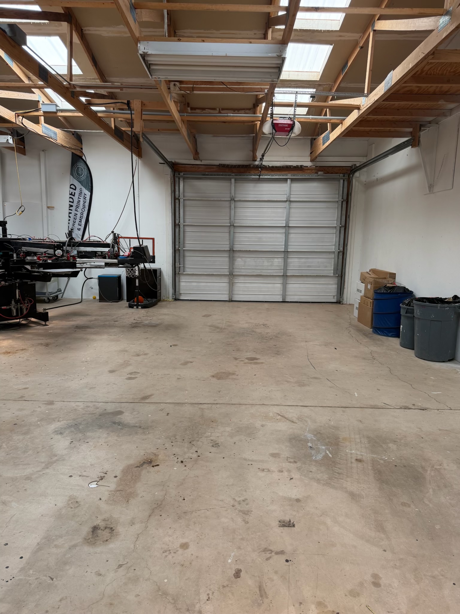Main shop space at 5118 N Prince commercial building, Clovis New Mexico