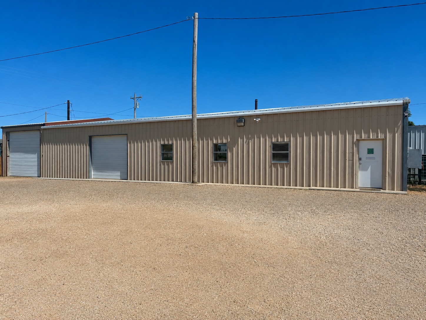 Exterior of 5118 N Prince commercial building at North Prince Business Park, Clovis NM